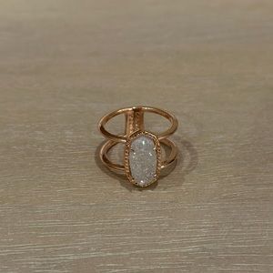 Kendra Scott Elyse Rose gold ring in Iridescent Drusy